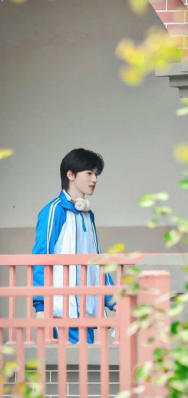 原创宋亚轩校服
