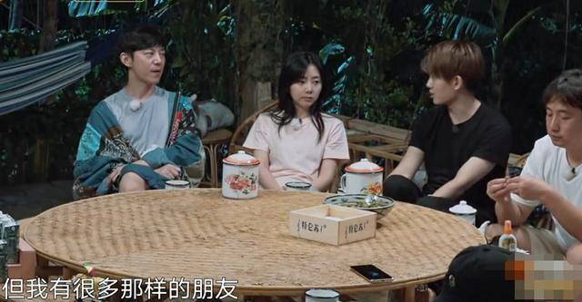 原创张子枫常在向往中沉默寡言听到她的经历实在心疼