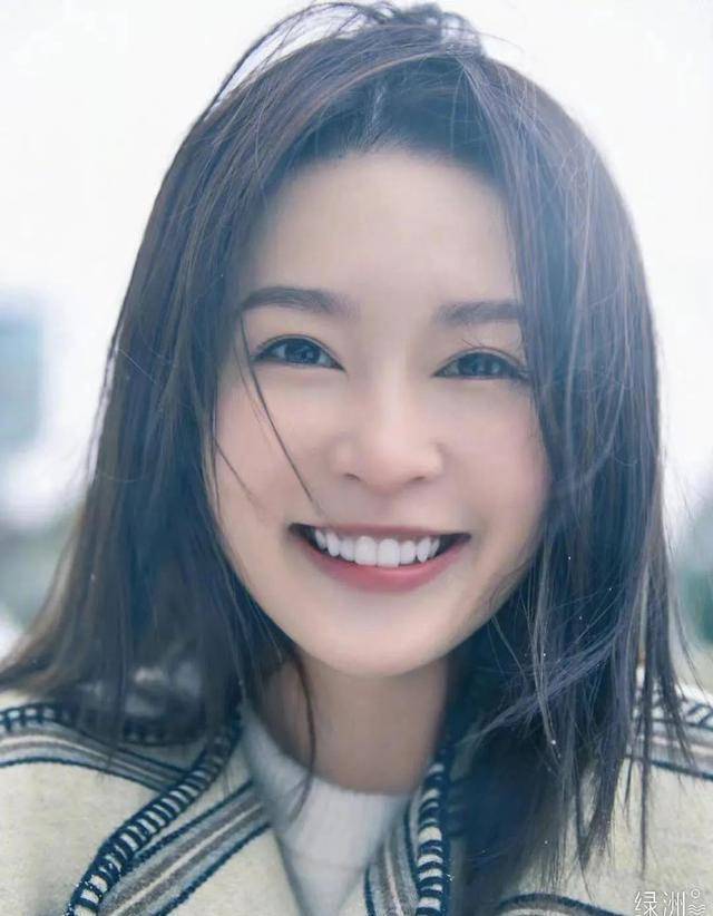 原创美人计看完温暖的抱抱跌进了李沁温暖的微笑