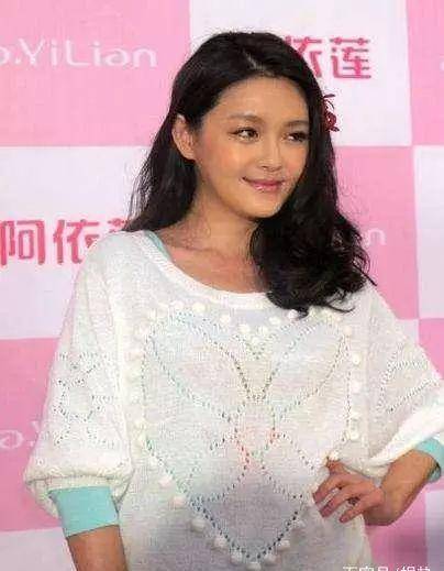 大s婚后为家庭舍弃事业变得不自信,她已经有整整7年没拍戏!