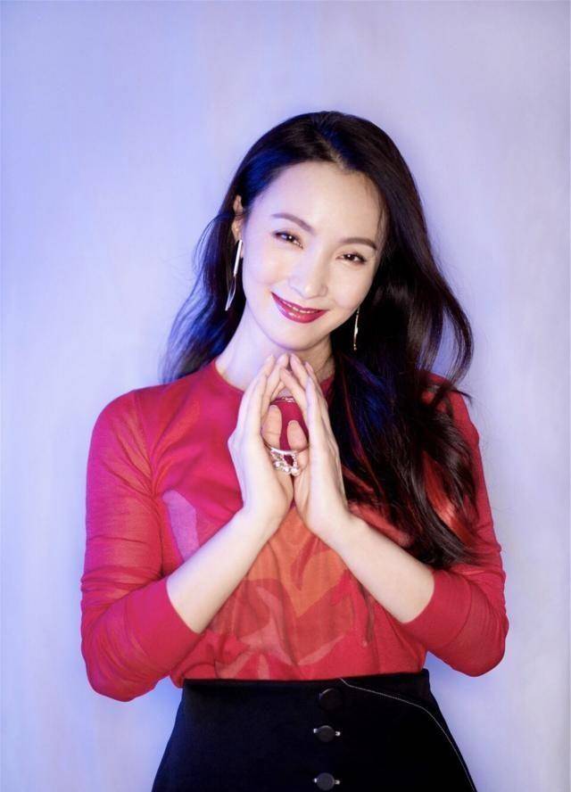 原创陶虹年轻时旧照曝光一颦一笑摇曳了星云堪比盛世美颜