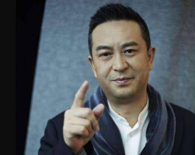 原创与杜珺分手转身娶富婆王海燕的张嘉译独宠妻子13年0绯闻
