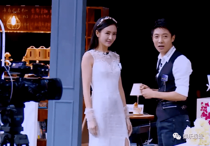 2.4」男星喜欢关晓彤?李现女生?许魏洲女朋友?撒贝宁和王鸥?