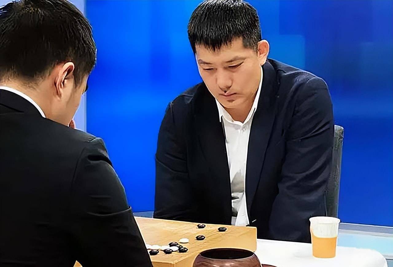 原创围棋名将常浩近况在导师的反对下他娶了一个比他大8岁的二婚师姐