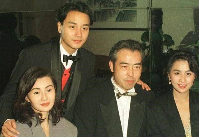 当时张国荣的去世震动了整个港圈,曾志伟说"张国荣的去世,让我们整个