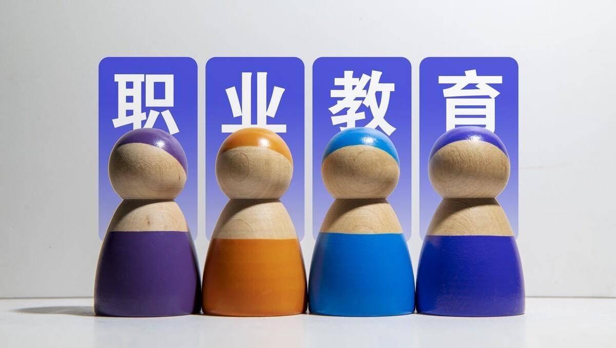 名单,湖南省共有130所高校,其中普通本科院校51所,职业本科院校1所