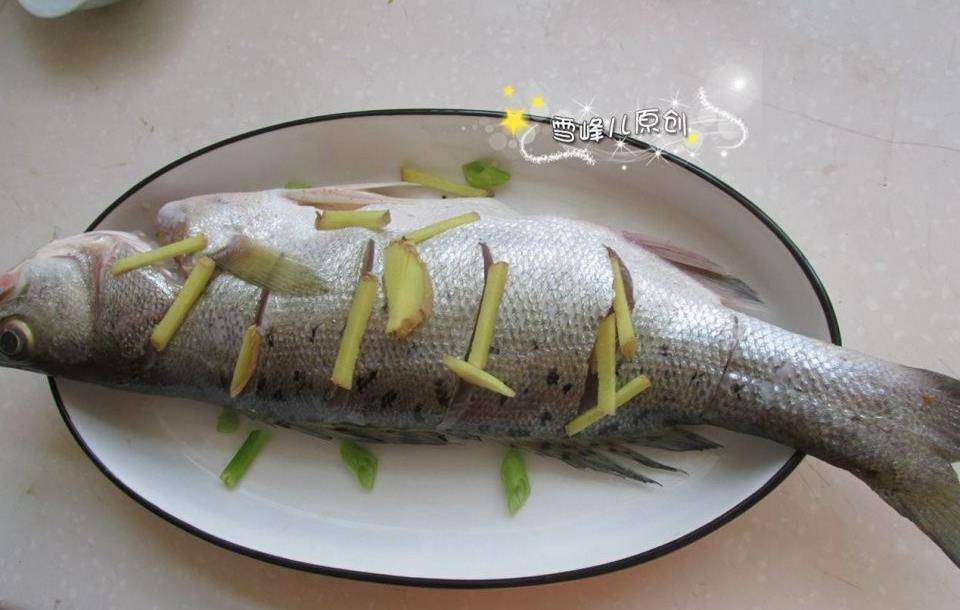 海鲈鱼的做法 来自搜狐网