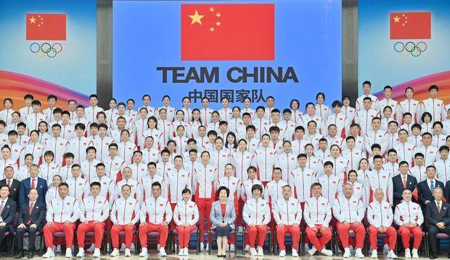 奥运会女排B组6收球队实力阐发：三强三弱，中国女排最强！