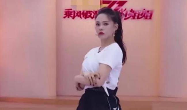 原创张雨绮直言：伊能静年龄最大，能力最差，真性情还是没情商？