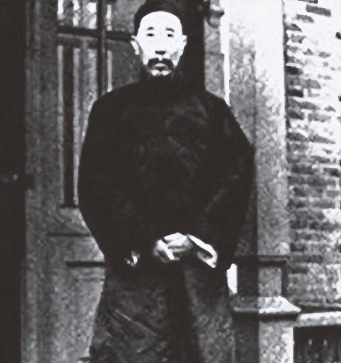 1949���½����������������ң�11���������ţ�ǽ������8���� ...