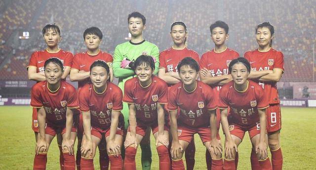 奇葩！一队夺冠十队添金，上海女足输球比赢球多赚一枚奖牌