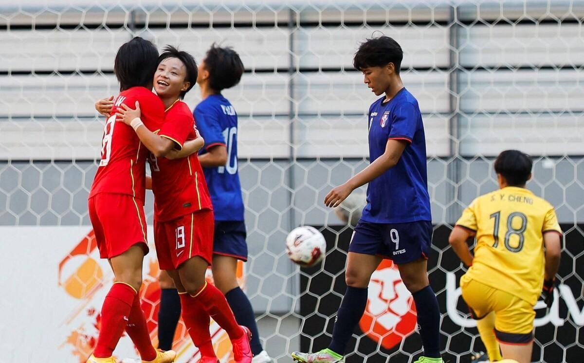原创中国女足东亚杯收成大：00后上位接班吴海燕 为世界杯验出最强组合