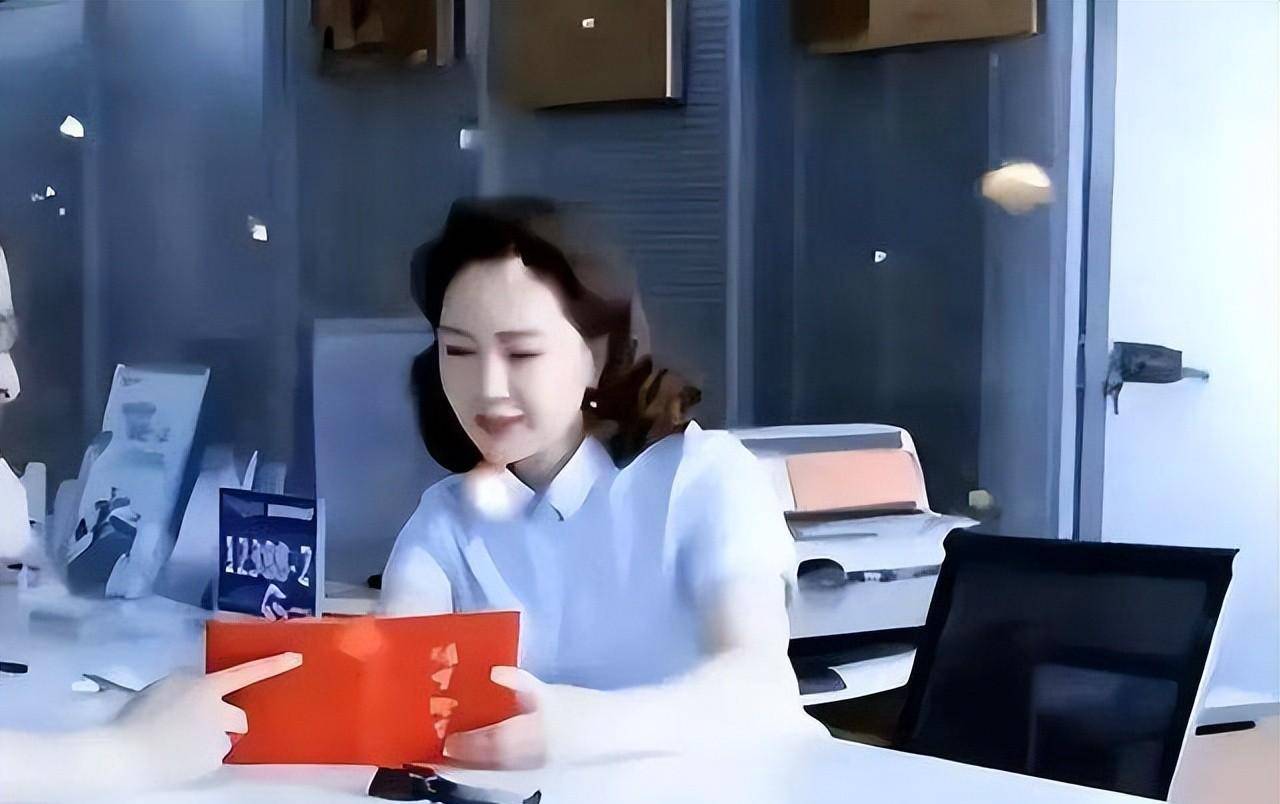 ��Ȼ����С��ĵ��黹�ڽ����У������п�����û�£����� ...