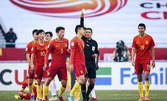 越南足球都已是亚洲前四程度，中国男足又有了新的拦路虎