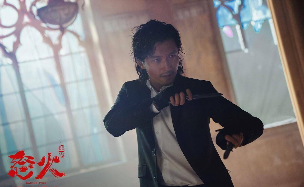 扒一扒除了《怒火重案》，谢霆锋出演过的那些反派角色