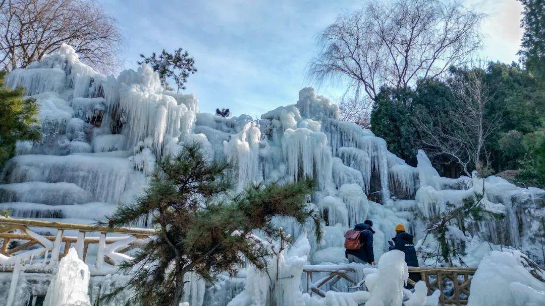 冰瀑美成了“冰水母”！济南的冰雪玩耍地大集合来啦~竟然有那么多？！