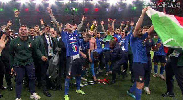 意大利再出布冯级国门！22岁拿欧洲杯MVP，刷爆29年神迹，太稳