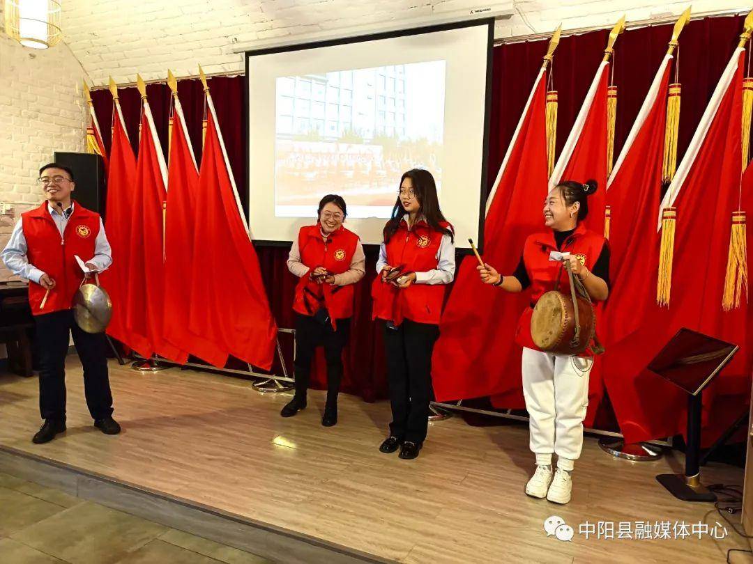 中阳南街社区举行“凝心聚力 感恩同业”新年茶话会活动
