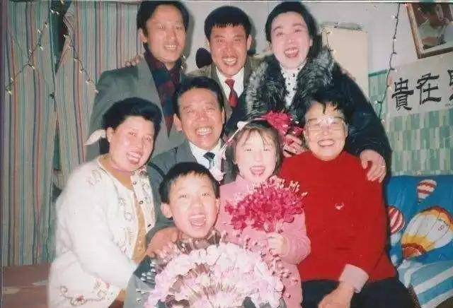 单田芳婉言：成婚为报恩是凑合，却为何老婆逝世后独守26年不另娶