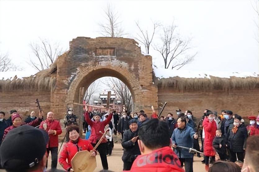 阖家团聚，共赏绮梦！白鹿原影视城夜光幻影烟花秀春节梦幻来袭！