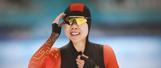 女子速度溜冰1000米大冷门！日本逆袭夺冠！高木美帆比肩中国张虹
