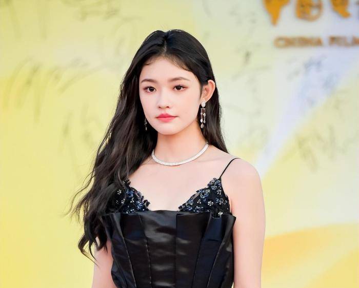 �𼦽���̺Ů���������������Ҵ��۸���ʢ��