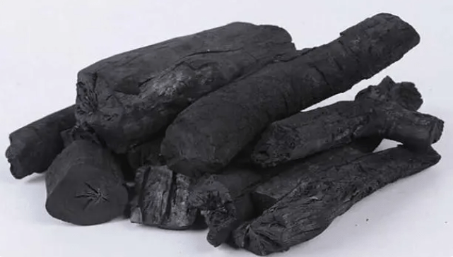 米乐m6烧烤时无烟烧烤碳和木炭的区别(图1)