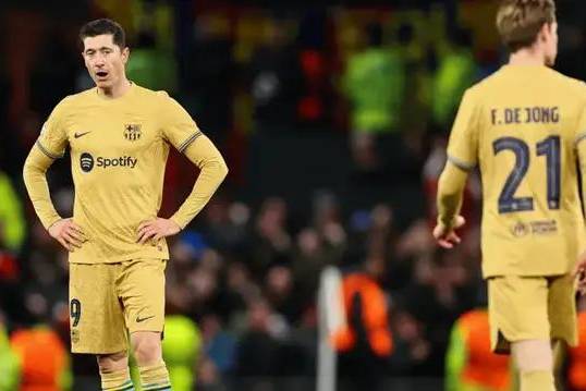 Behind Barcelona’s reversal by Manchester United is the incompatibility between high center and controlling style of play – yqqlm