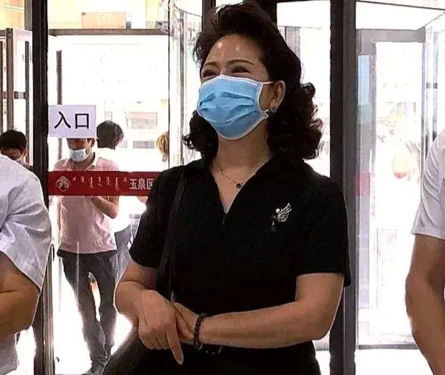 û�жԱȾ�û���˺��������򸱾ֳ�VS�⽻�������˻���Ө ...