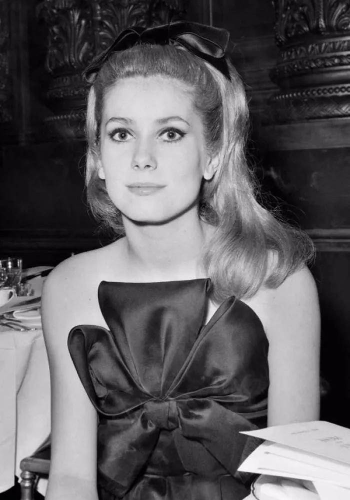 ����·�����͡����繫������Ů����������Щƽ���ġ������� ...