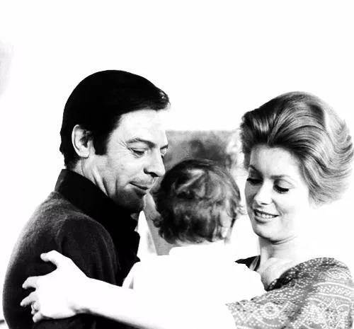 ����·�����͡����繫������Ů����������Щƽ���ġ������� ...