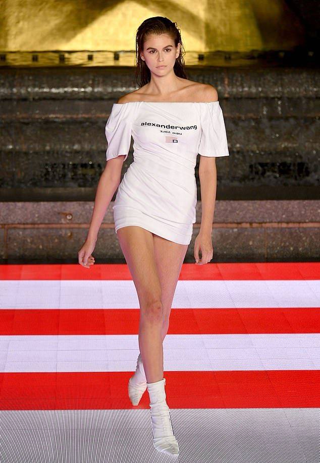 ͬ�Ǵ��ȣ��϶�����17�곬ģ��������˲���䣬������ ...