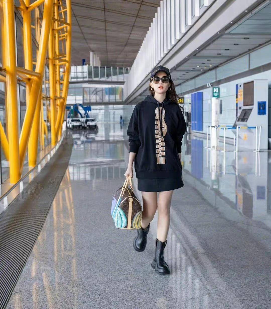 �ܶ�������������ƶ�Ҫ����վ����ͬ��ɻ����㣬Ϳ�촽�� ...