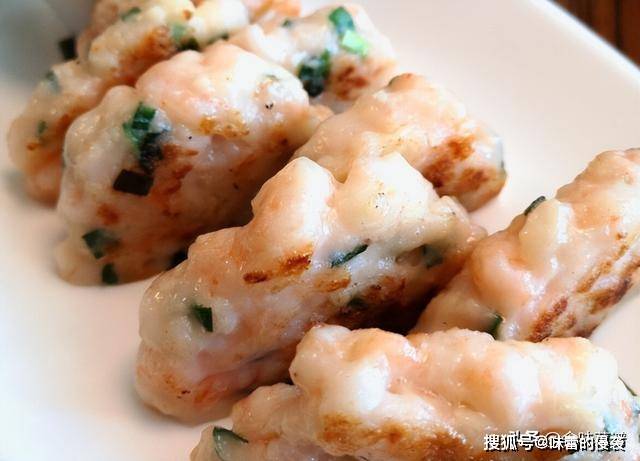 冬天易缺钙？建议中老年人：要多吃5种“高钙”食物，腿脚更有劲