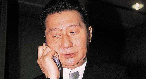 ��ծ225�ڣ�ȴ��һ�����ɡ���ס3�ں�լ��Ů���������ڡ��㻨Ǯ ...