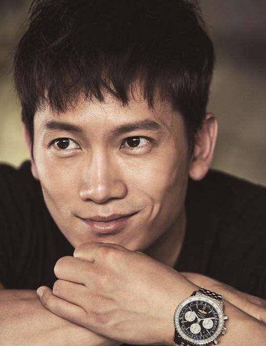 池晟也太会聊天了吧,短短一句话既夸了老婆又称赞了朴宝英