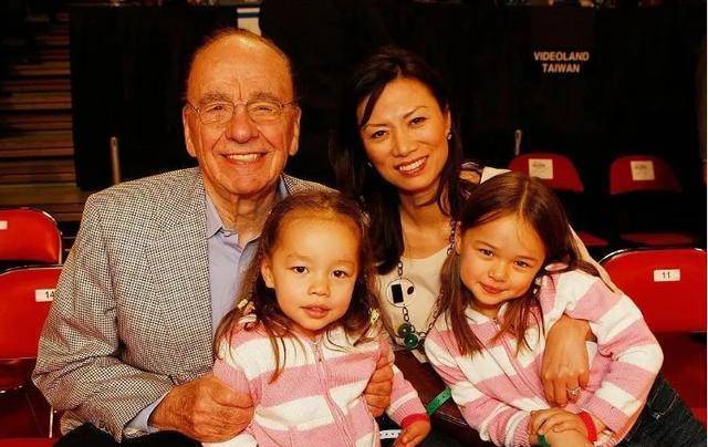 ���ĵ�18���ѪŮ�����úÿ��ţ�Ĩ��ȹ�����壬�Ŵ������ ...