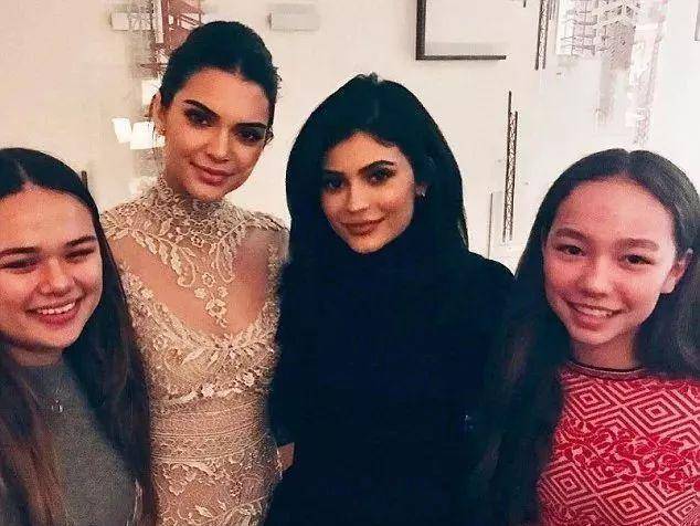 ���ĵ�18���ѪŮ�����úÿ��ţ�Ĩ��ȹ�����壬�Ŵ������ ...