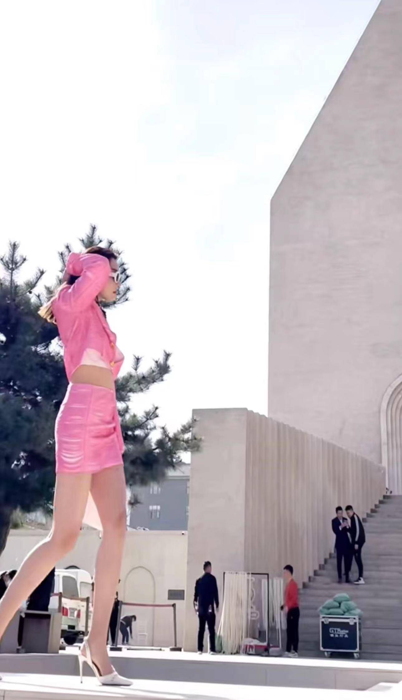 �������������ݳ�Ʒ�������쳤���Ƴ�ģ���з������ũ�� ...