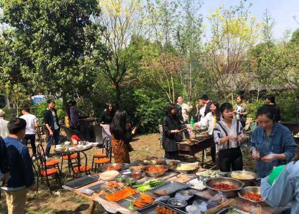 开云 开云体育官网前几年火爆的农家乐为何如今如此冷清？这几个原因说到心坎里！(图3)