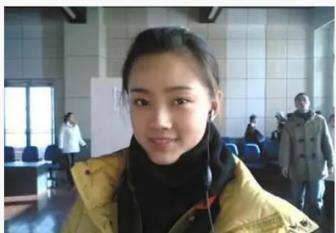16岁被赵大叔力捧，后与赵大叔传绯闻，如今嫁富豪老公幸福美满