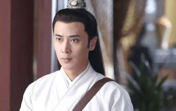 本科学历的李瑞超,是一个为人谦和的明星,事业却让人唏嘘不已