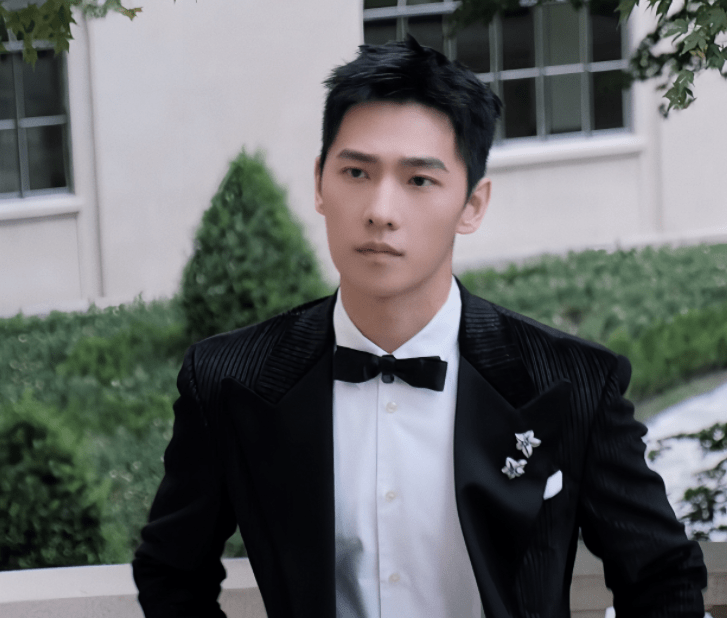 ���������ͼ�����������۲�������ԣ�����Ƹ���΢͹�� ...