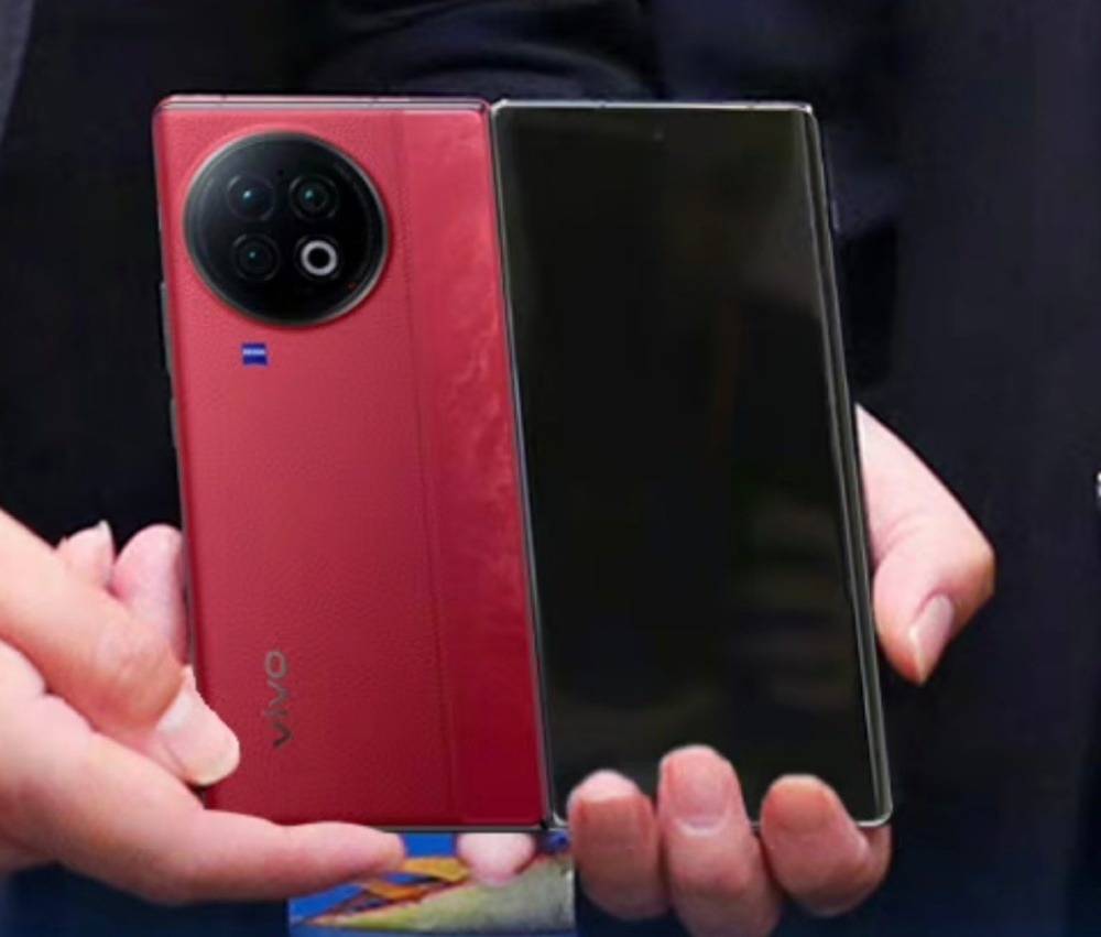 ���仪�ĺ���ɫ+Բ�̺������� vivo X Fold2�۵����ֻ��������