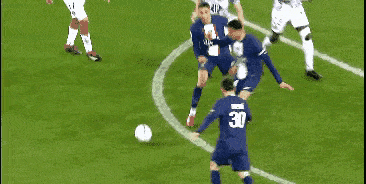 ŷ��ǰհ���������ܷ�Խ��������һ�أ��ؼ����ǿ�÷����