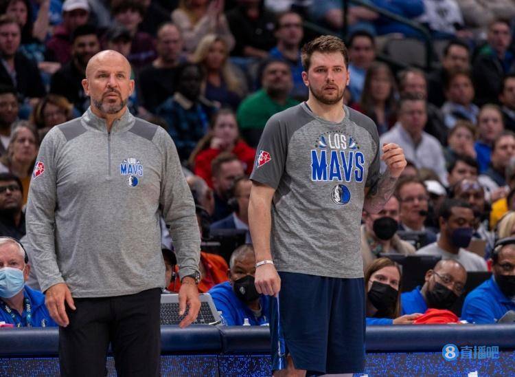 体坛连连看丨梅西超越C罗成欧洲俱乐部赛事射手王 NBA查询拜访独行侠摆烂行为