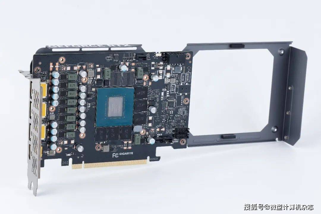 黑衣武士，潜伏矛头——技嘉GeForce RTX 4070魔鹰OC 12G详细评测