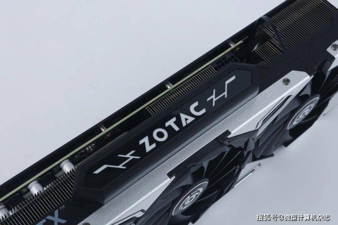 无惧1440p光逃游戏挑战，硬派选手退场——索泰GEFORCE RTX 4070-12GB天启OC