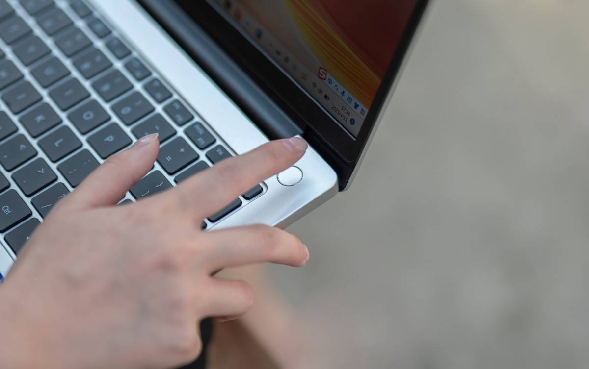 �¿ΪMateBook D 14���⣺�׿���ӱʼǱ� �ۺϲ�Ʒ ...