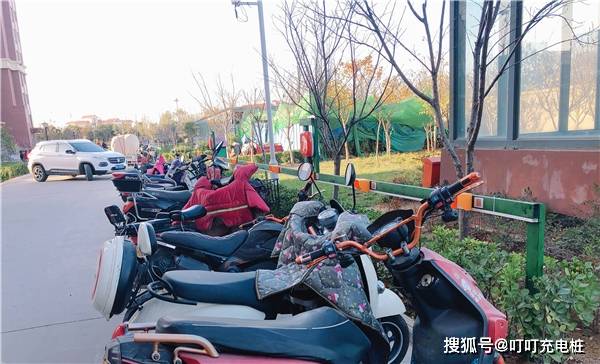 电动车充电kuapp免费下载桩多少钱？